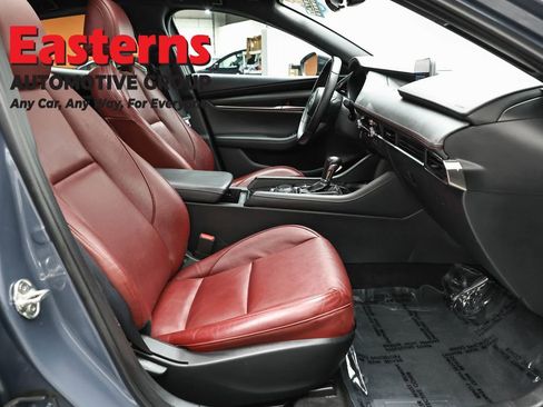 Used 2024 MAZDA MAZDA3 s image 25