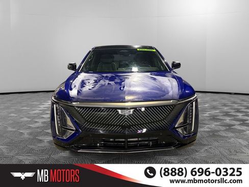 Used 2024 Cadillac Lyriq Tech image 11