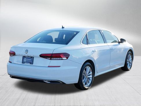 Used 2020 Volkswagen Passat 2.0T SE w/ Sunroof Package image 7