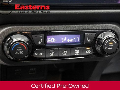 Used 2023 Nissan Kicks SR w/ SR Premium Package image 30