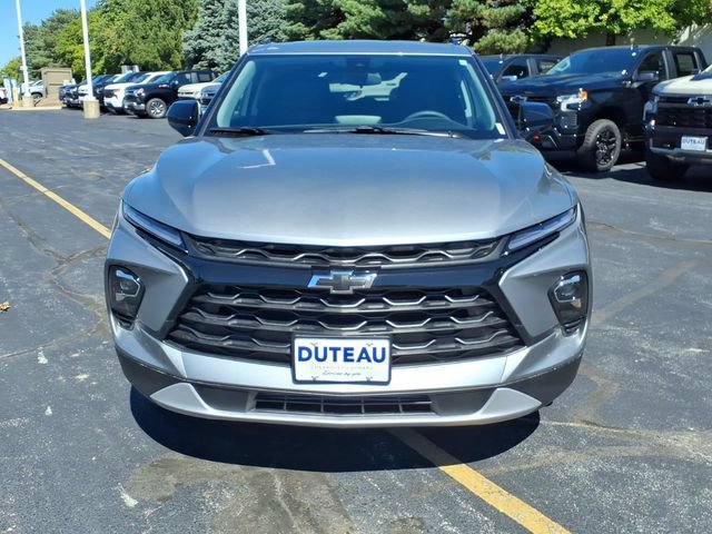 New 2026 Chevrolet Blazer LT w/ Midnight/Sport Edition AWD/4WD image 2