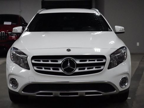 Used 2019 Mercedes-Benz GLA 250 w/ Convenience Package image 8