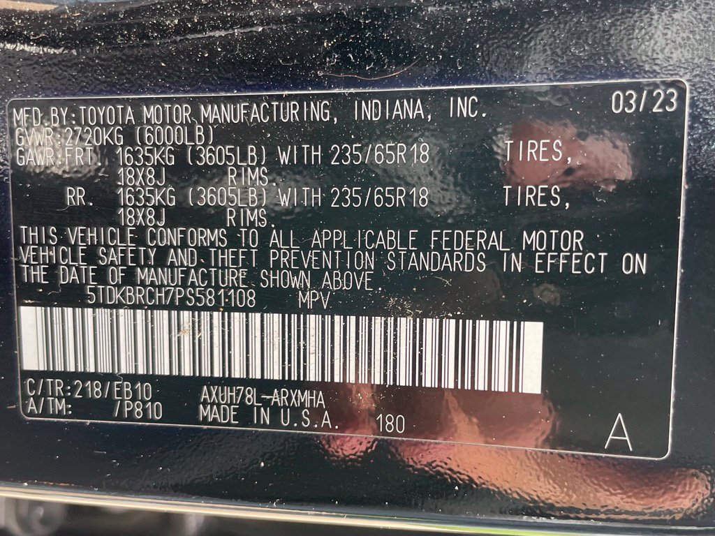 Used 2023 Toyota Highlander XLE AWD/4WD image 34