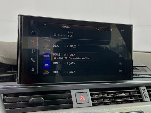 Used 2025 Audi A5 2.0T Premium Plus image 21