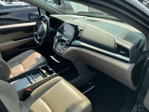 Used 2018 Honda Odyssey EX-L image 6