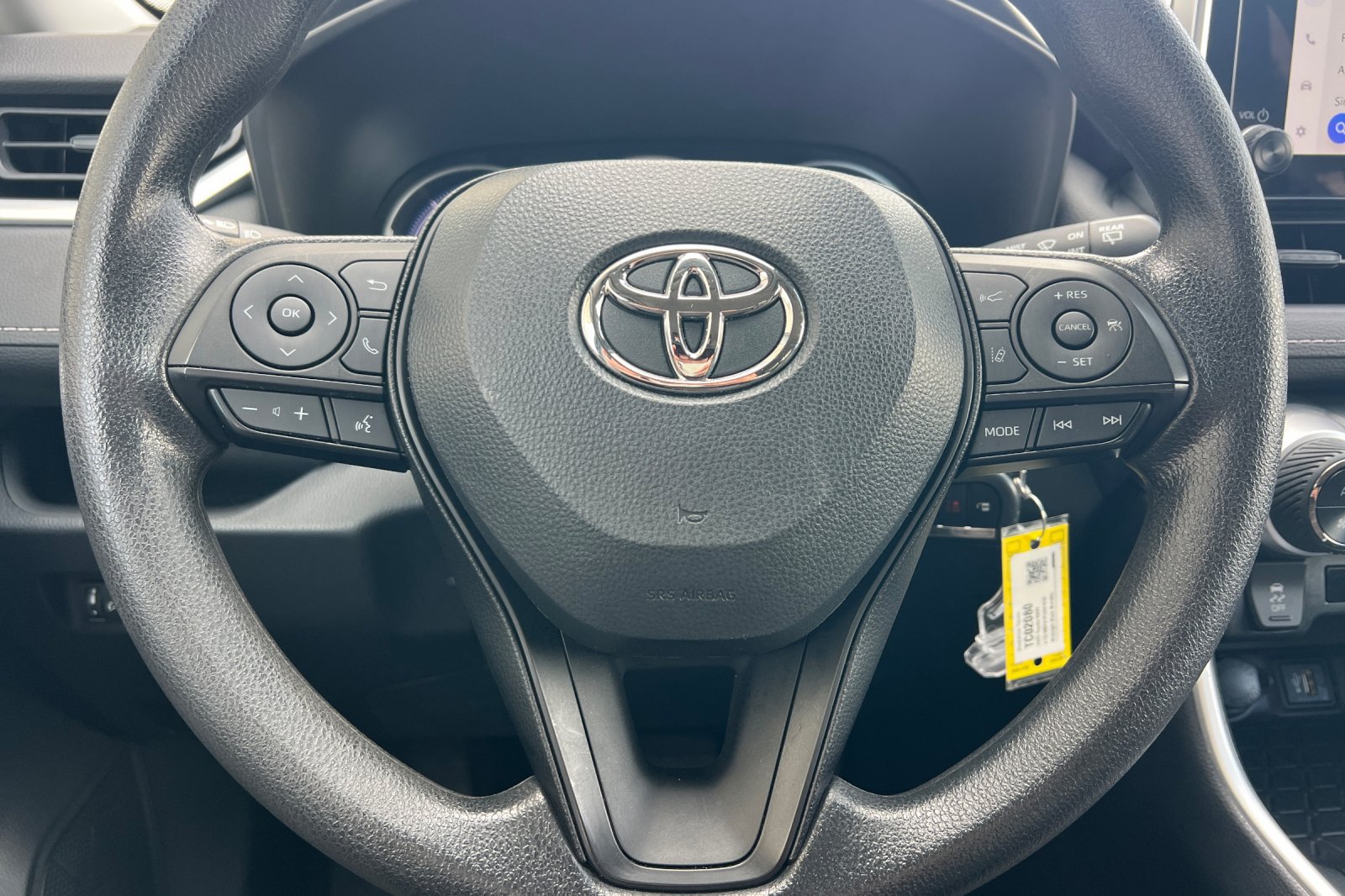 Certified 2023 Toyota RAV4 LE AWD/4WD image 22