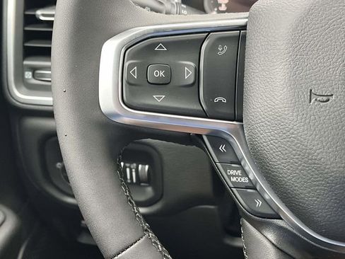 New 2026 RAM 1500 4x4 Crew Cab image 19