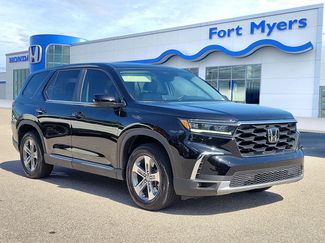 Used 2023 Honda Pilot EX-L video 1