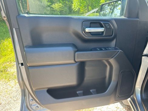 Used 2021 Chevrolet Silverado 1500 Custom AWD/4WD image 7