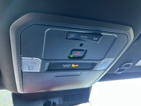 Used 2025 Toyota Tacoma SR5 RWD image 30