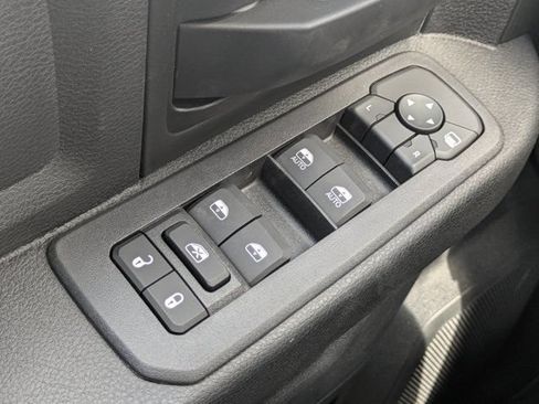 New 2026 RAM 2500 Tradesman AWD/4WD image 22