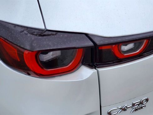 Used 2024 MAZDA CX-50 AWD 2.5 S w/ Preferred Package image 7