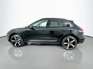 Certified 2023 Porsche Macan AWD/4WD video 2