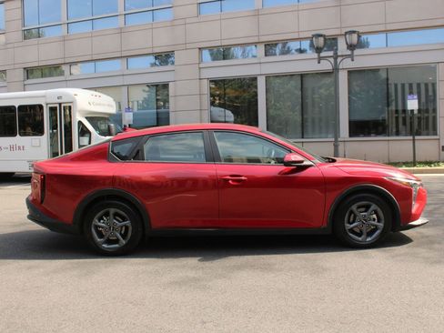Used 2025 Kia K4 FWD image 6