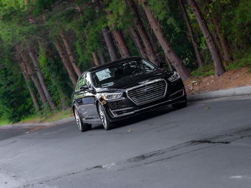 Used 2017 Genesis G90 5.0 Ultimate AWD/4WD image 47