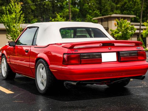 Used 1992 Ford Mustang LX image 19
