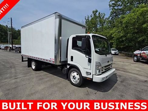 New 2025 Chevrolet Low Cab Forward 5500XG image 2