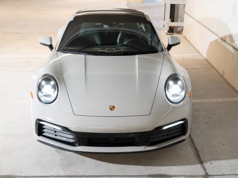 Certified 2021 Porsche 911 Carrera RWD image 6