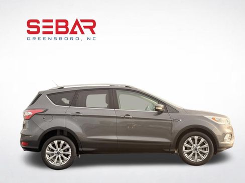 Used 2017 Ford Escape Titanium AWD/4WD image 8