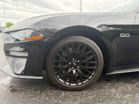 Used 2018 Ford Mustang GT w/ GT Performance Package RWD image 4