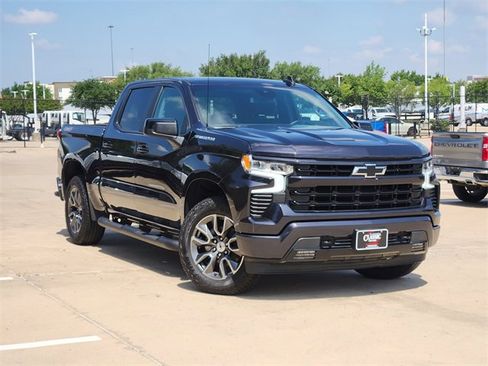 Used 2024 Chevrolet Silverado 1500 RST w/ Protection Package AWD/4WD image 2