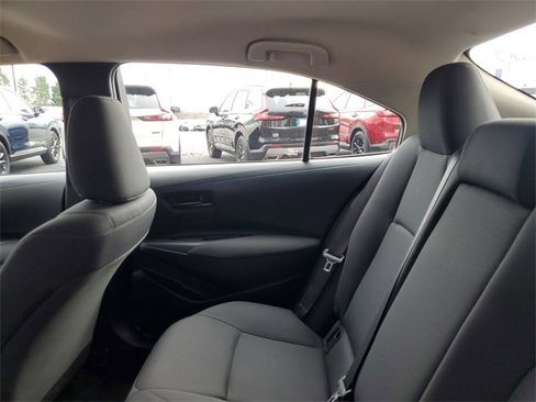 Used 2024 Toyota Corolla LE image 10