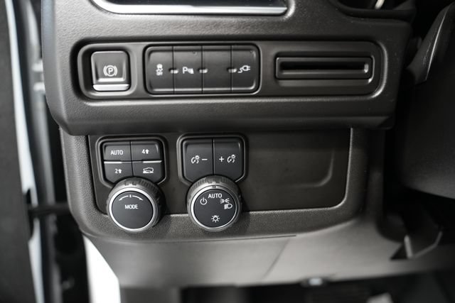 Used 2021 Chevrolet Tahoe RST AWD/4WD image 13