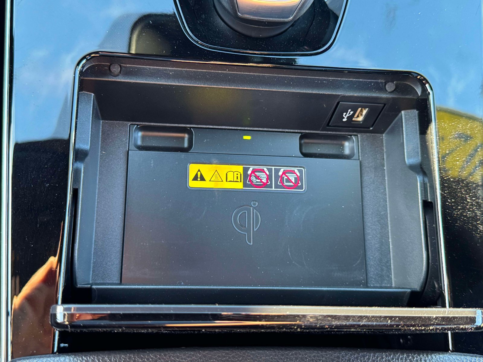 Certified 2024 Toyota bZ4X AWD w/ Weather Package image 40