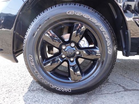 Used 2023 RAM 1500 Express w/ Wheel & Sound Group image 47