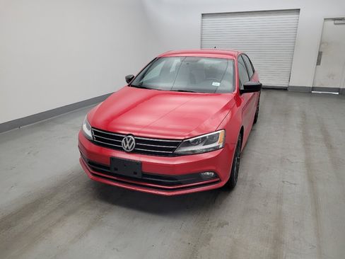 Used 2016 Volkswagen Jetta Sport FWD image 15