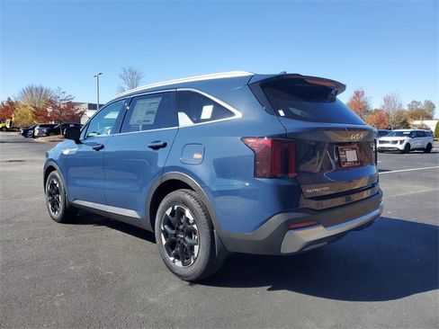 New 2026 Kia Sorento S w/ S Panoramic Sunroof Package image 6