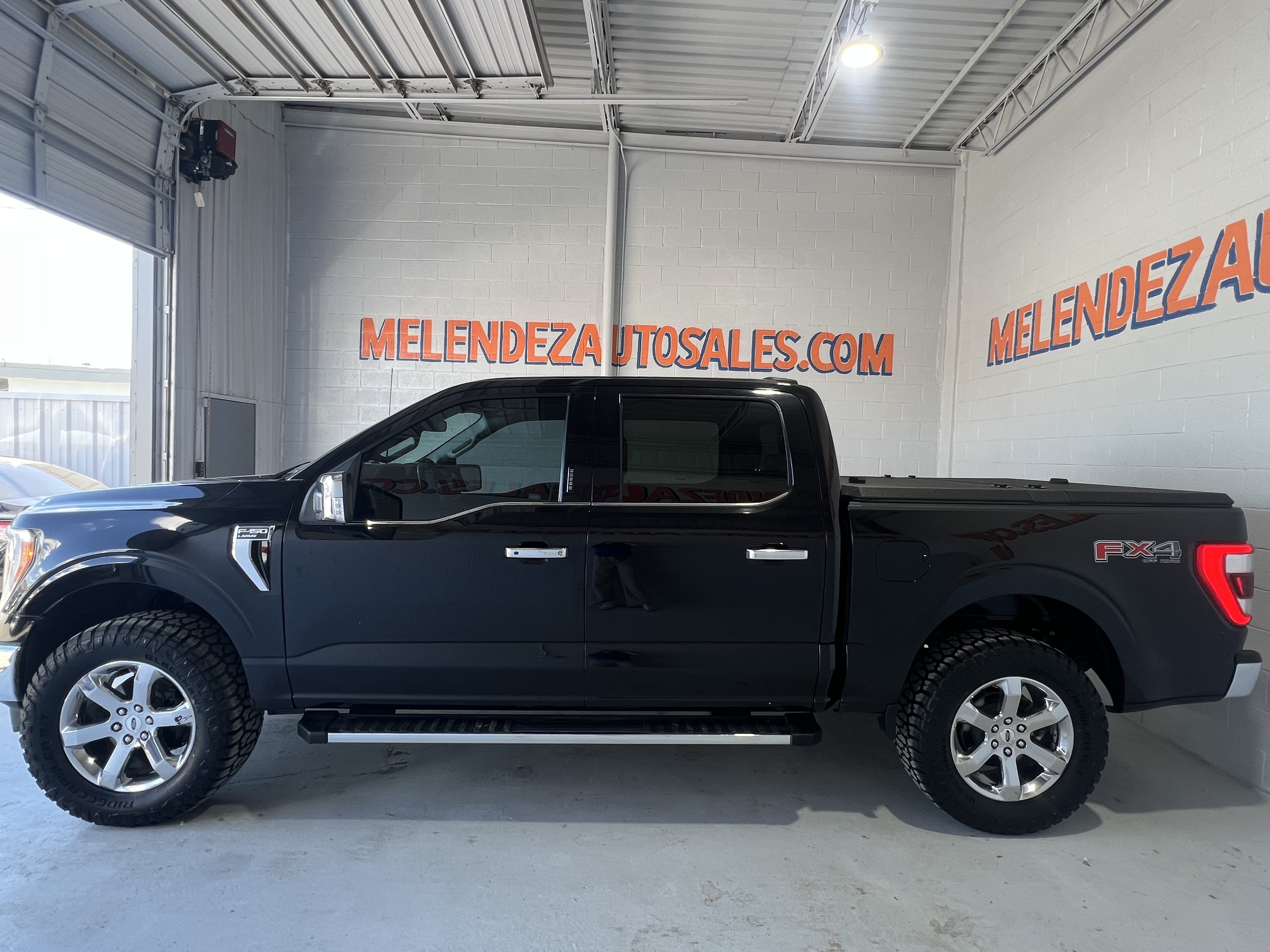 Used 2021 Ford F150 Lariat AWD/4WD image 2