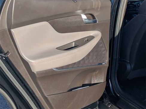 Used 2020 Hyundai Santa Fe SEL image 18