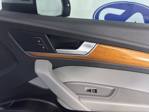 Used 2023 Audi Q5 2.0T Premium image 42