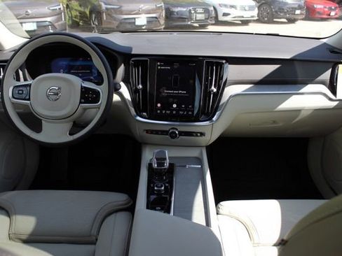 New 2026 Volvo V60 B5 Cross Country Ultra w/ Protection Package Premier AWD/4WD image 19