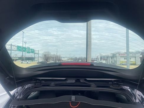 Used 2021 Toyota Corolla SE image 36