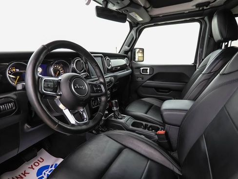Used 2020 Jeep Wrangler Unlimited Sahara AWD/4WD image 10