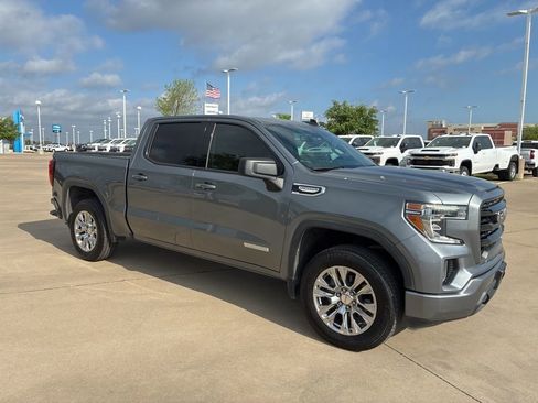 Used 2020 GMC Sierra 1500 Elevation w/ Elevation Value Package image 5