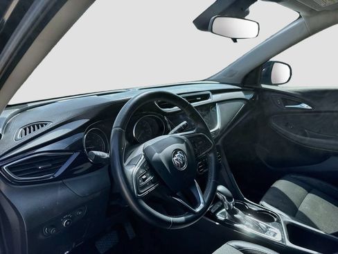 Used 2021 Buick Encore GX Select w/ Sport Touring Package FWD image 9