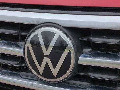 Used 2021 Volkswagen Atlas SEL R-Line image 11