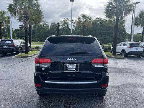 Used 2020 Jeep Grand Cherokee Limited AWD/4WD image 9