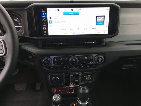 New 2024 Jeep Wrangler Unlimited image 21