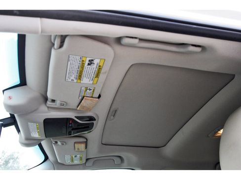 Used 2021 Subaru Outback Limited AWD/4WD image 26