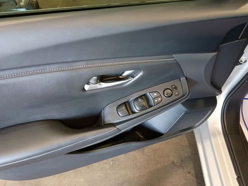 Used 2023 Nissan Sentra S image 32