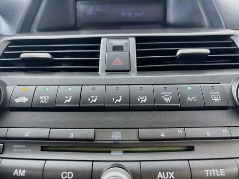 Used 2012 Honda Accord LX image 14