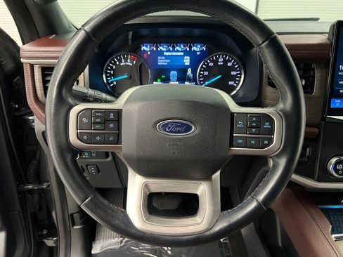 Used 2023 Ford Expedition Limited AWD/4WD image 57