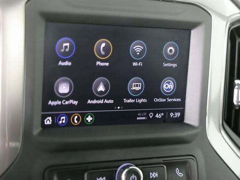 Certified 2024 Chevrolet Silverado 2500 W/T w/ WT Convenience Package image 19