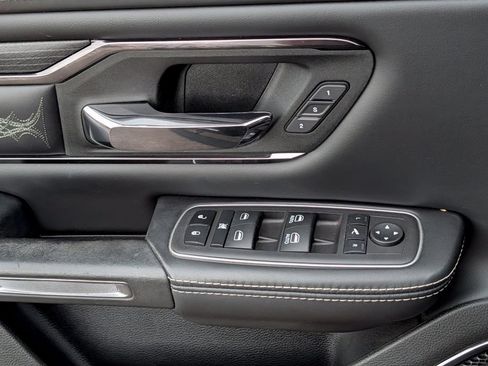 Used 2023 RAM 1500 Limited AWD/4WD image 25