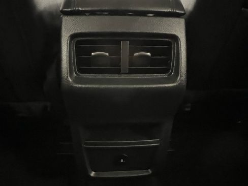 Used 2024 Ford Edge SEL image 54