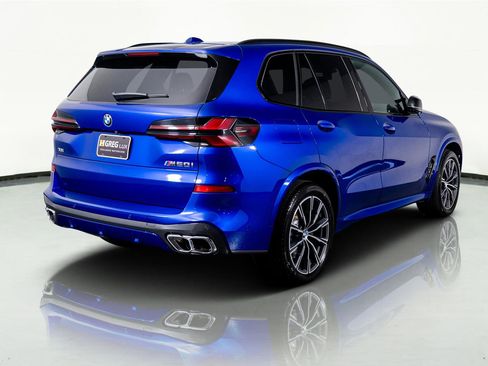 Used 2025 BMW X5 M60i AWD/4WD image 10